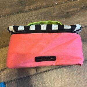 Victoria’s Secret bra & pantie bag!